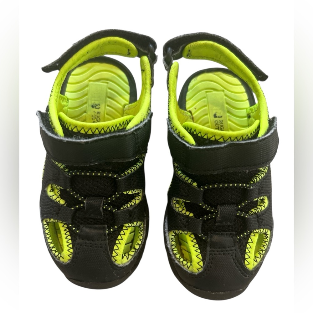 Kids Black and Green Sandals Non Skid Urban Outfitters Size 8